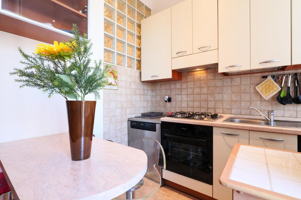 Apartamento Primopiano - Tertulliano Milán Exterior foto